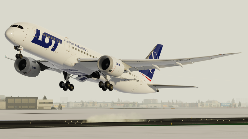 LOT Polish Airlines SP-LSF